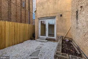 711 S 5th St, Philadelphia, PA 19147 - Photo 16