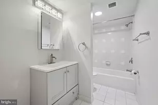 222 Church St, Philadelphia, PA 19106 - Photo 8