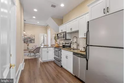 1901 Green Street #3, Philadelphia, PA 19130 - Photo 10