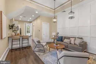 1901 Green St, Philadelphia, PA 19130 - Photo 4