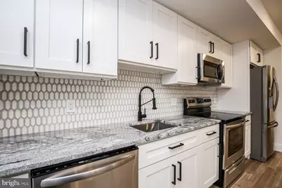 2088 E Cumberland Street #4, Philadelphia, PA 19125 - Photo 6