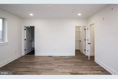 2088 E Cumberland Street #4, Philadelphia, PA 19125 - Photo 10