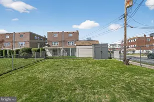 2771 Clayton St, Philadelphia, PA 19152 - Photo 28