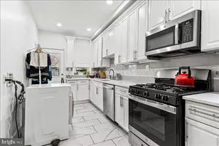 5451 Pine St, Philadelphia, PA 19143 - Photo 4