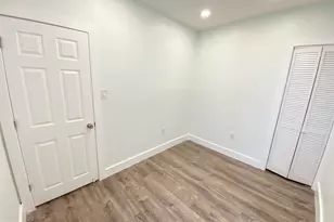 2813 N LeCount St, Philadelphia, PA 19132 - Photo 46