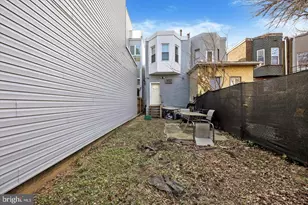 5227 Walnut St, Philadelphia, PA 19139 - Photo 6