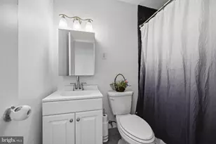 585 Wigard Ave, Philadelphia, PA 19128 - Photo 20