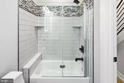 1135 E Berks Street, Philadelphia, PA 19125 - Photo 16