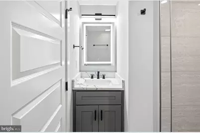 1135 E Berks Street, Philadelphia, PA 19125 - Photo 30