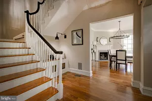 97 E Bells Mill Rd, Philadelphia, PA 19118 - Photo 10