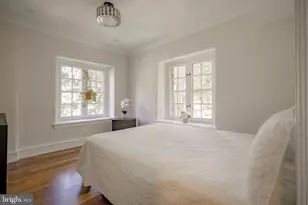 97 E Bells Mill Rd, Philadelphia, PA 19118 - Photo 30