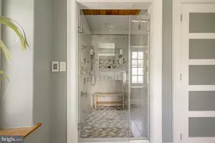 97 E Bells Mill Rd, Philadelphia, PA 19118 - Photo 30