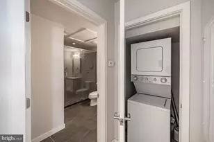 412 S 13th St, Philadelphia, PA 19147 - Photo 6