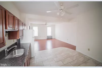 2422 Poplar Street #3, Philadelphia, PA 19130 - Photo 4