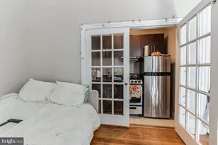 2008 Spruce St, Philadelphia, PA 19103 - Photo 8