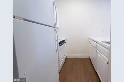 1600-2 Walnut Street #405, Philadelphia, PA 19103 - Photo 8