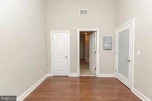 1411-2 Walnut St, Philadelphia, PA 19102 - Photo 14