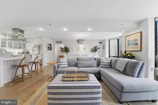 2020 Walnut St, Philadelphia, PA 19103 - Photo 4