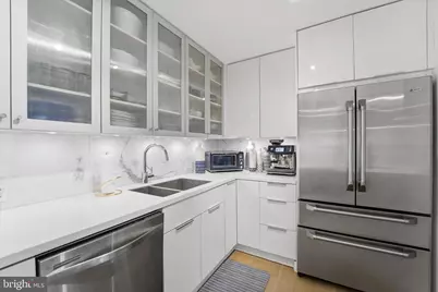 2020 Walnut Street #14CD, Philadelphia, PA 19103 - Photo 12