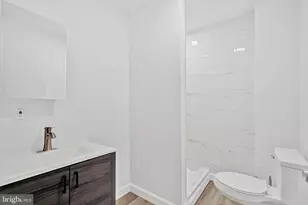 2040 Frankford Ave, Philadelphia, PA 19125 - Photo 10