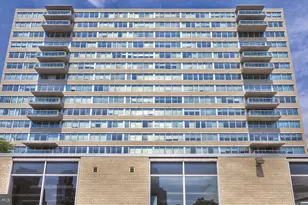 2200 Benjamin Franklin Pkwy, Philadelphia, PA 19130 - Photo 1