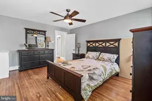 1901 Murray St, Philadelphia, PA 19115 - Photo 16