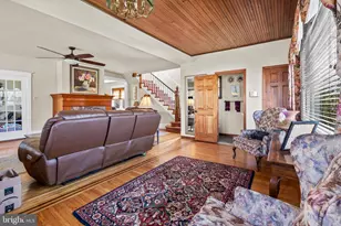 1901 Murray St, Philadelphia, PA 19115 - Photo 4