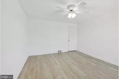 7508 Brockton Road, Philadelphia, PA 19151 - Photo 12