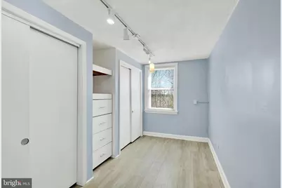 7508 Brockton Road, Philadelphia, PA 19151 - Photo 16