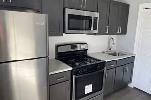 6320 Magnolia St, Philadelphia, PA 19144 - Photo 2