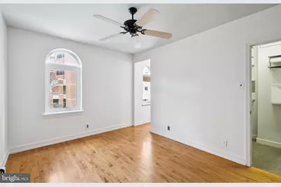 930 Locust Street, Philadelphia, PA 19107 - Photo 12