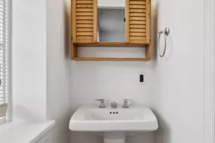 930 Locust St, Philadelphia, PA 19107 - Photo 20