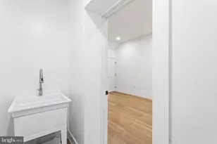 1419 Wharton St, Philadelphia, PA 19146 - Photo 12