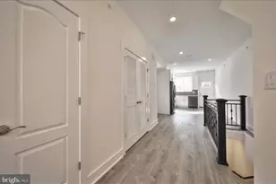 2117 N 9th St, Philadelphia, PA 19122 - Photo 2
