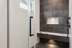 1518 S Bambrey St, Philadelphia, PA 19146 - Photo 28