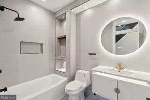 1518 S Bambrey St, Philadelphia, PA 19146 - Photo 16