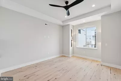 1518 S Bambrey Street, Philadelphia, PA 19146 - Photo 12