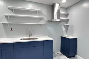 3254 N Front St, Philadelphia, PA 19140 - Photo 10