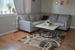 8008 Crispin St, Philadelphia, PA 19136 - Photo 6