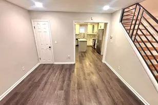 809 Morris St, Philadelphia, PA 19148 - Photo 6