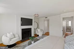 2123 Cypress St, Philadelphia, PA 19103 - Photo 18