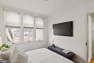 2123 Cypress St, Philadelphia, PA 19103 - Photo 28