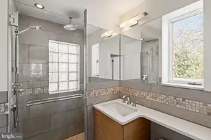 2123 Cypress St, Philadelphia, PA 19103 - Photo 20