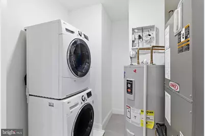 925 N Broad Street #4B, Philadelphia, PA 19123 - Photo 4