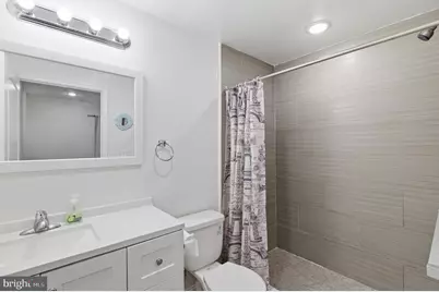 925 N Broad Street #4B, Philadelphia, PA 19123 - Photo 14