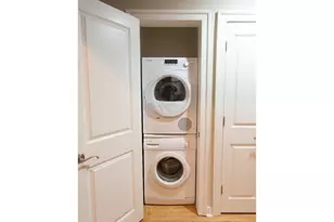 1100 Spruce St, Philadelphia, PA 19107 - Photo 10