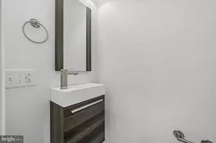 1711 N 62nd St, Philadelphia, PA 19151 - Photo 8