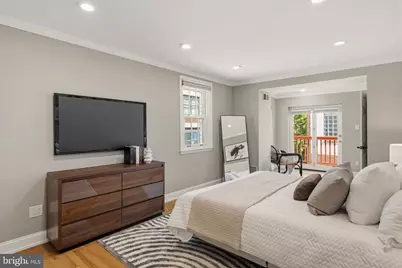 2329 Locust Street, Philadelphia, PA 19103 - Photo 22
