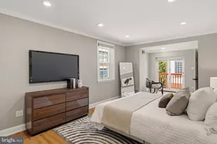 2329 Locust St, Philadelphia, PA 19103 - Photo 22