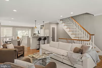 2329 Locust Street, Philadelphia, PA 19103 - Photo 12